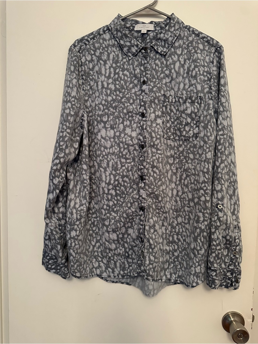 new directions Gray Patterned Button-Down Shirt